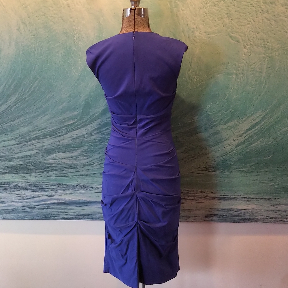 Royal blue form fitting ruched cocktail dress - Picture 4 of 6
